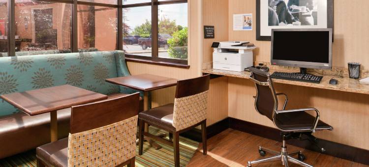 斯丹顿欢朋酒店(Hampton Inn Staunton)图片