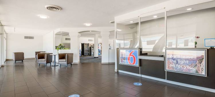 亚利桑那图森-市中心6号汽车旅馆(Motel 6 Tucson, AZ- Downtown)图片