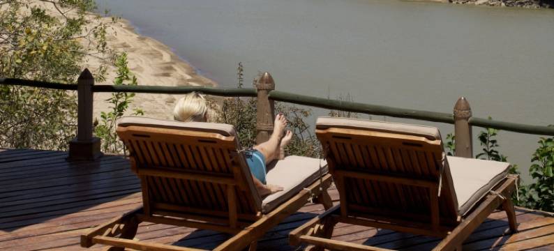 塞雷纳米佛莫河旅馆(Serena Mivumo River Lodge)图片