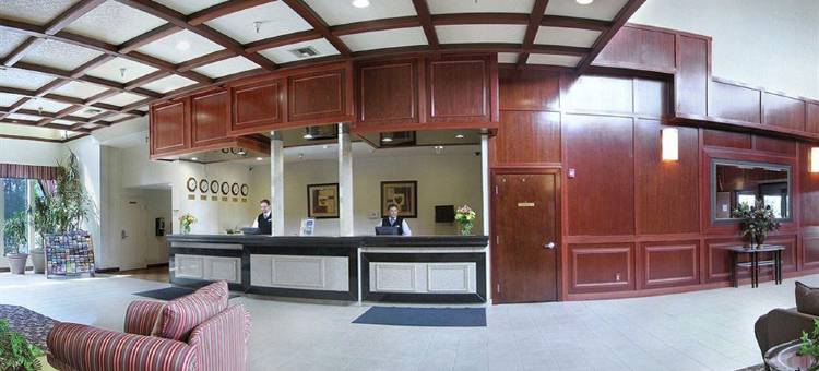 图克维拉南部中心华美达酒店(Ramada by Wyndham Tukwila Southcenter)图片