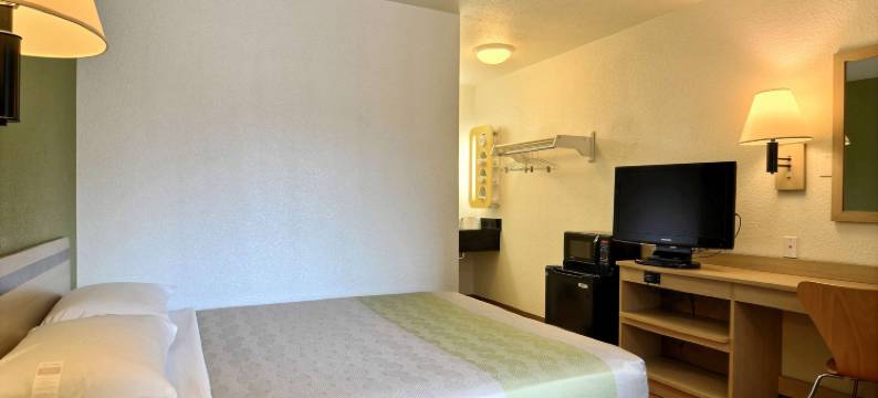 汤华特-奥林匹亚6号汽车旅馆(Motel 6 Tumwater, WA - Olympia)图片