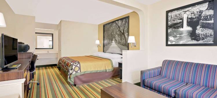 拜伦-南梅肯速8酒店(Super 8 by Wyndham Byron/South Macon)图片