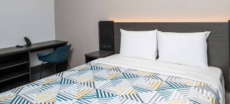 洛杉矶港摩托尔旅馆6号-圣佩德罗，CA(Motel 6 San Pedro, CA – Port of Los Angeles)图片