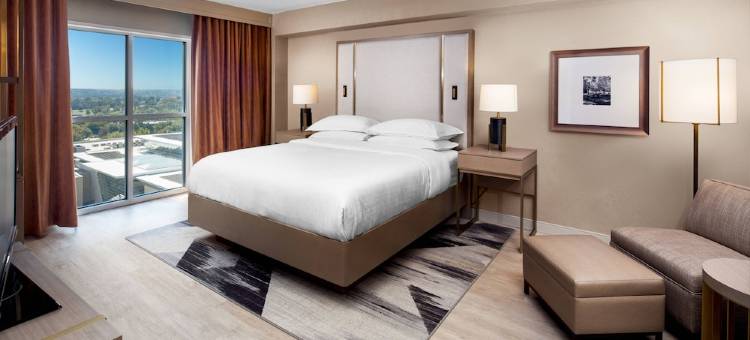 罗利喜来登酒店(Sheraton Raleigh Hotel)图片