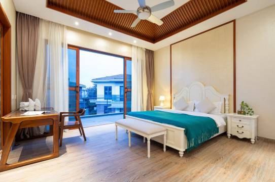 楠溪亚龙湾公主郡公寓泳池别墅龙溪悦墅(龙溪路3号分店)