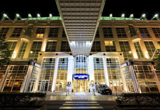 Célestins Spa Thermal & Hôtel by Vy Resort Hotel Overview