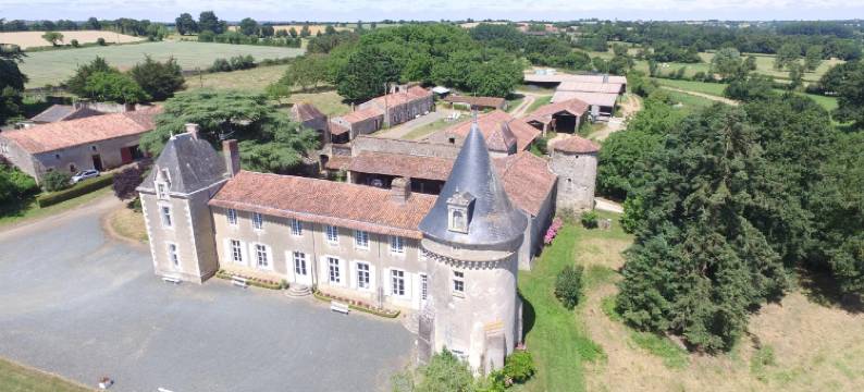 珀塞庄园酒店(Manoir de Ponsay)图片