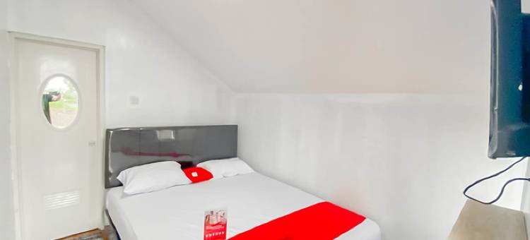 红多兹伊斯兰Plus酒店@展玉西帕纳斯(RedDoorz Syariah Plus at Cipanas Cianjur)图片