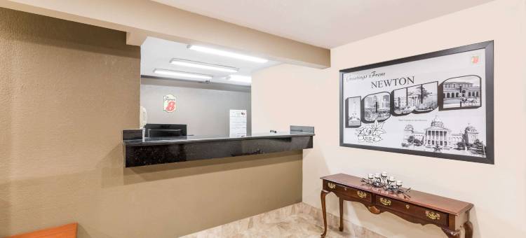 牛顿温德姆速8酒店(Super 8 by Wyndham Newton)图片