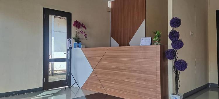 红多兹酒店@马老奇市中心(RedDoorz @ Merauke City Center)图片