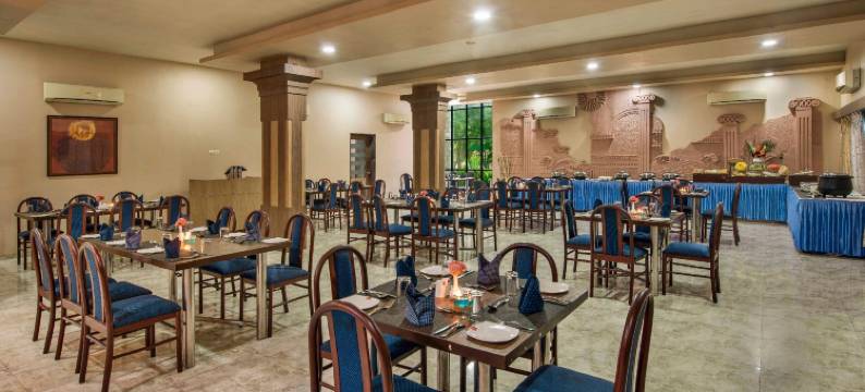 拉尤拉狮子上议院客栈(Lion Lords Inn Rajula)图片