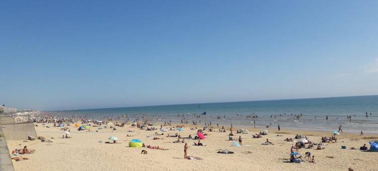 Les Vagues Douces - Base Nautique Plage Pied图片