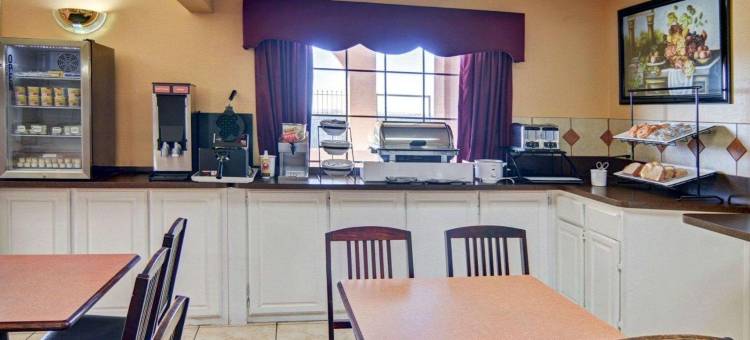 得克萨斯迪凯特温德姆速 8 酒店(Super 8 by Wyndham Decatur Texas)图片