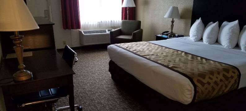 贝斯特韦斯特十字路口酒店(Best Western Crossroads Inn)图片