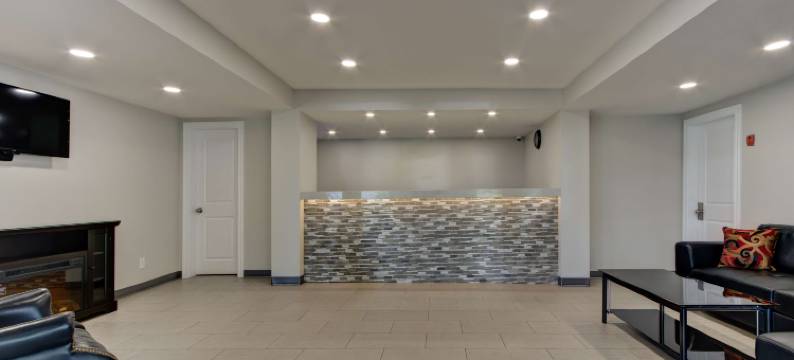 坎卢普斯骑士酒店(Knights Inn Kamloops)图片