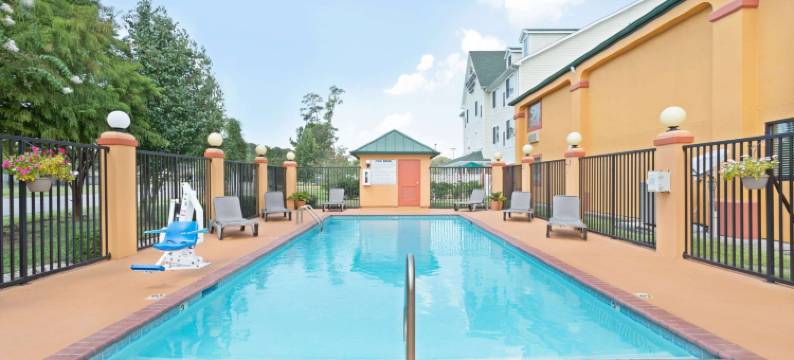 卡温顿速8酒店(Super 8 by Wyndham Covington)图片