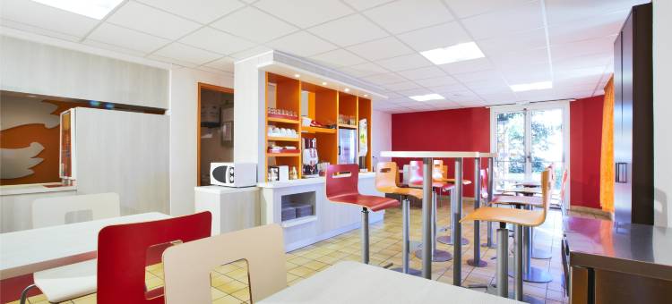 日内瓦圣格尼斯普伊普瑞米尔经典酒店(Premiere Classe Geneve - Saint Genis Pouilly)图片