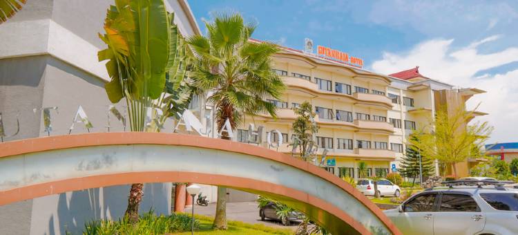 苏丹王公会议中心酒店(Sutanraja Hotel & Convention Centre)图片