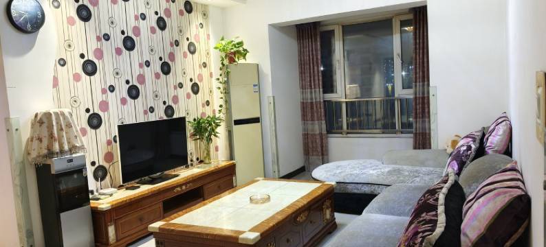 房东果宝公寓(太康路分店)图片