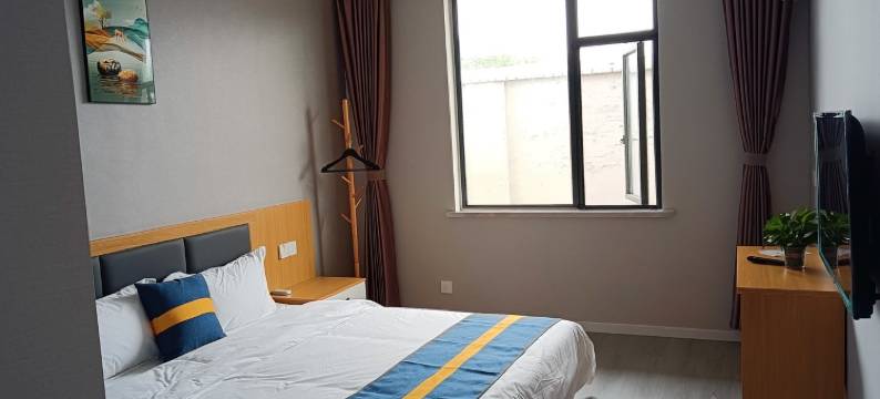 朝霞小院民宿(迎霞路分店)图片