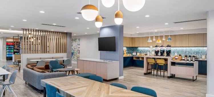 里士满高地唐普雷斯套房酒店(TownePlace Suites Richmond Colonial Heights)图片