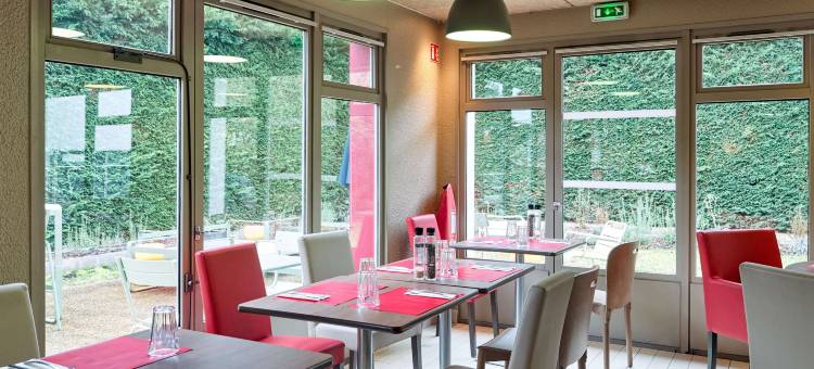 康铂 NATURE - 塞纳河畔维莱讷波瓦西(Campanile NATURE - Villennes sur Seine Poissy)图片