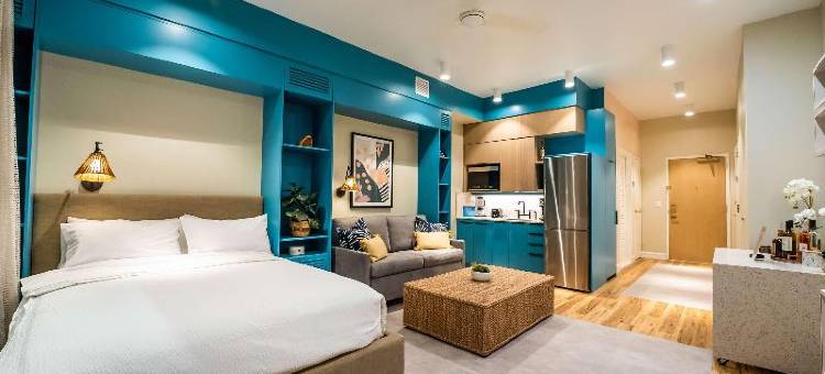 奥兰多日落步行希尔顿安泊酒店(Embassy Suites by Hilton Orlando Sunset Walk)图片