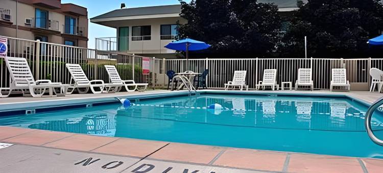 6梅德福南汽车旅馆(Motel 6 Medford, or)图片