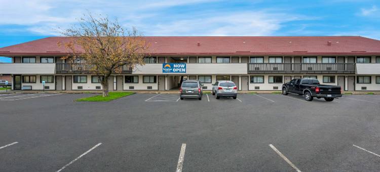 皮奥里亚郊区工作室(Suburban Studios Peoria)图片