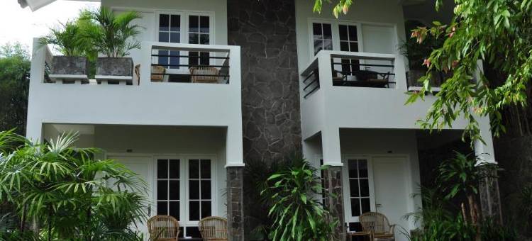 米纳哈萨酒店(Hotel Minahasa)图片