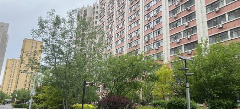 无疆伊宁店民宿(上海北路分店)图片