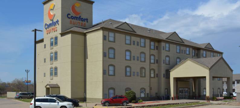 俄克拉何马城西南育空舒适套房酒店(Comfort Suites Yukon - SW Oklahoma City)图片