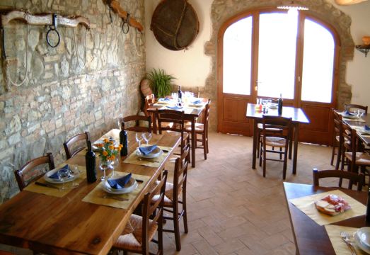 Rustic style flat with swimming pool Hotel Overview