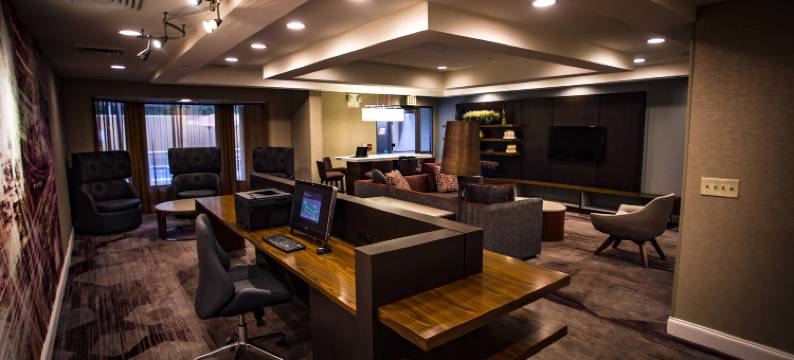 孟菲斯东/比尔莫里斯大道万怡酒店(Courtyard Memphis East/Bill Morris Parkway)图片