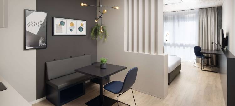 苏黎世丽笙酒店及套房(Radisson Hotel and Suites Zurich)图片