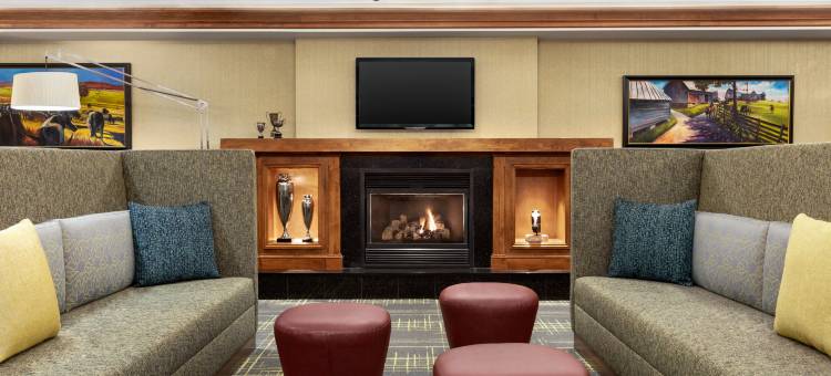 希尔顿欢朋套房酒店-菲德里克德特里克堡(Hampton Inn & Suites Frederick-Fort Detrick)图片