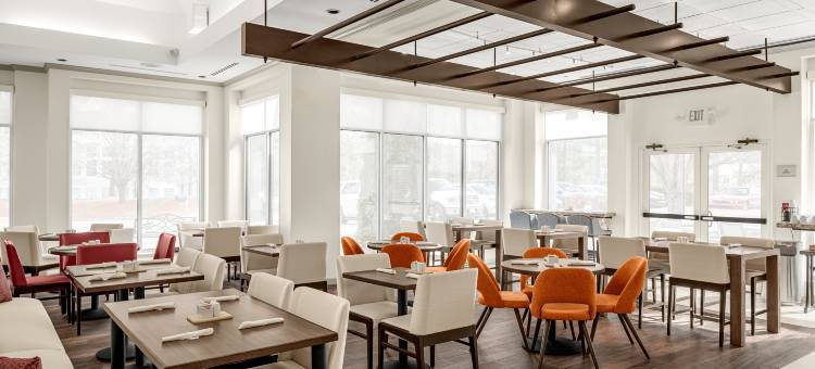 希尔顿花园旅馆-罗利德罕机场(Hilton Garden Inn Raleigh-Durham Airport)图片