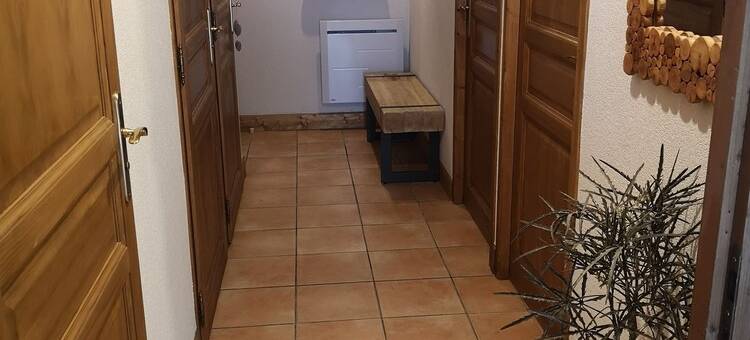 Very Nice T3 Class  , 62 m2,100 m Gondola,Balcony 18M2,Queensize Bed,2 Bedrooms图片