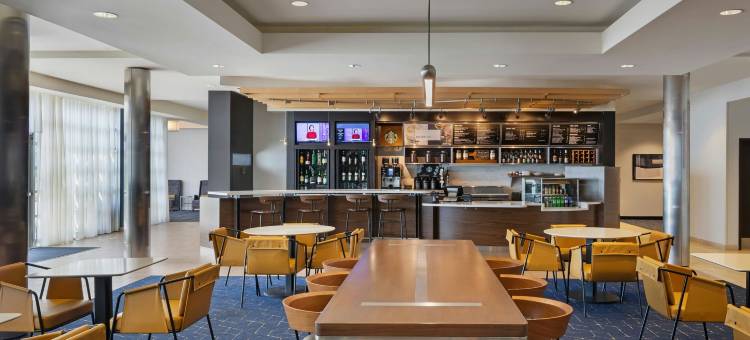 长滩机场万怡酒店(Courtyard Long Beach Airport)图片