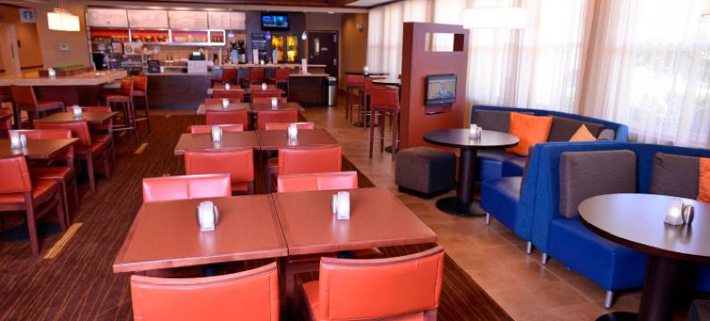 米德尔伯里万怡酒店(Courtyard Middlebury)图片