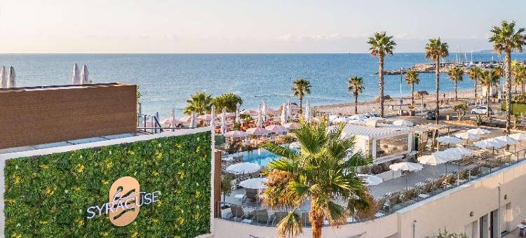卢贝新城美居酒店(Hôtel Mercure Villeneuve-Loubet Plage)图片