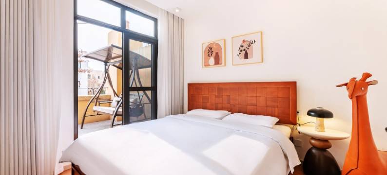 丝路冬雨特色民宿(一号路1号分店)图片