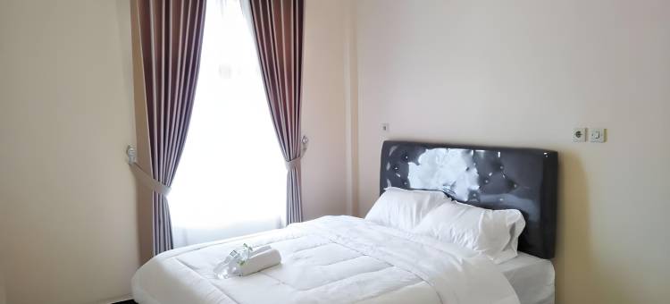 Artayya Puri Homestay Near Terminal Purabaya Madiun Mitra RedDoorz图片