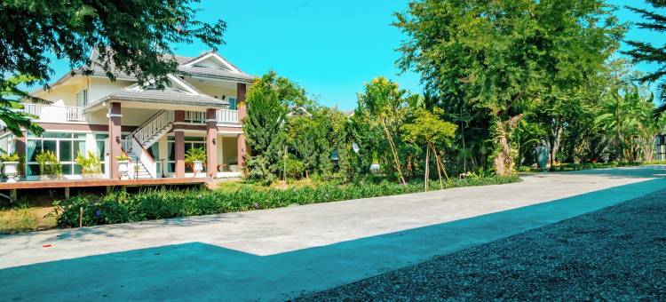 法林达度假村及泳池别墅(Farinda Resort & Pool Villa)图片