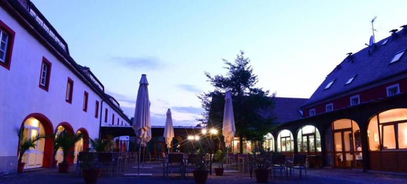 兰迪戴尔埃伯瑞奇特塔特维尔德酒店(Landidyll Hotel Erbgericht Tautewalde)图片