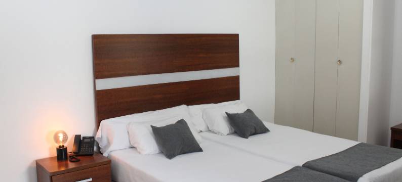 Hospedium 天空蓝塞维利亚塔酒店(Hospedium Hotel Sky Blu Torre de Sevilla)图片