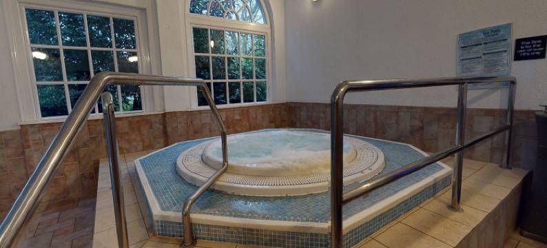 切斯特圣大卫乡村酒店(Village Hotel Chester St David's)图片