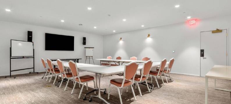 多伊尔酒店(The Doyle Hotel)图片