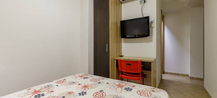 特雷博尔酒店(H-A Hotel Trebol)图片