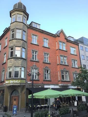 桑德斯大道 - 运河畔舒适 2 居出租公寓(Sanders Boulevard - Cozy 2-Bdr Apt by the Canal)